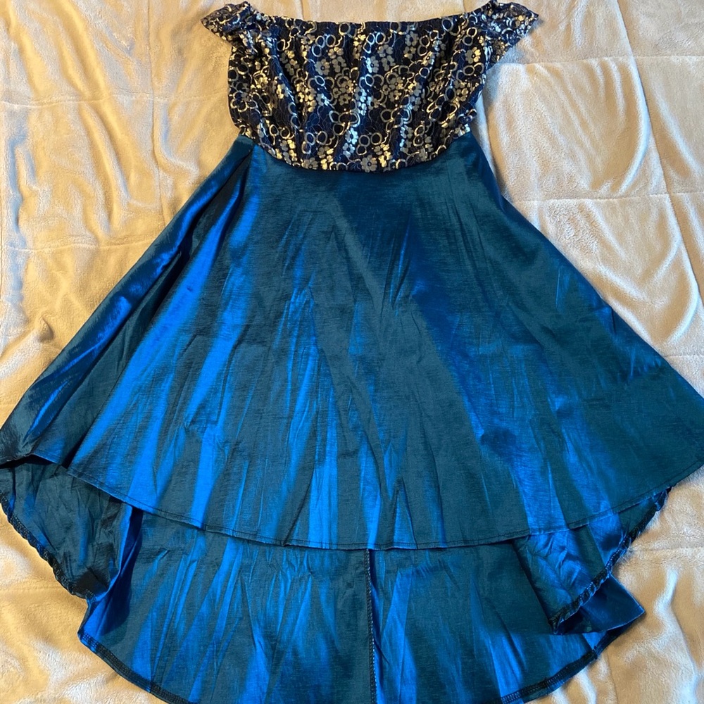 NWOT Novia’s Choice Off The Shoulder High-Low Dress (retails at $30)